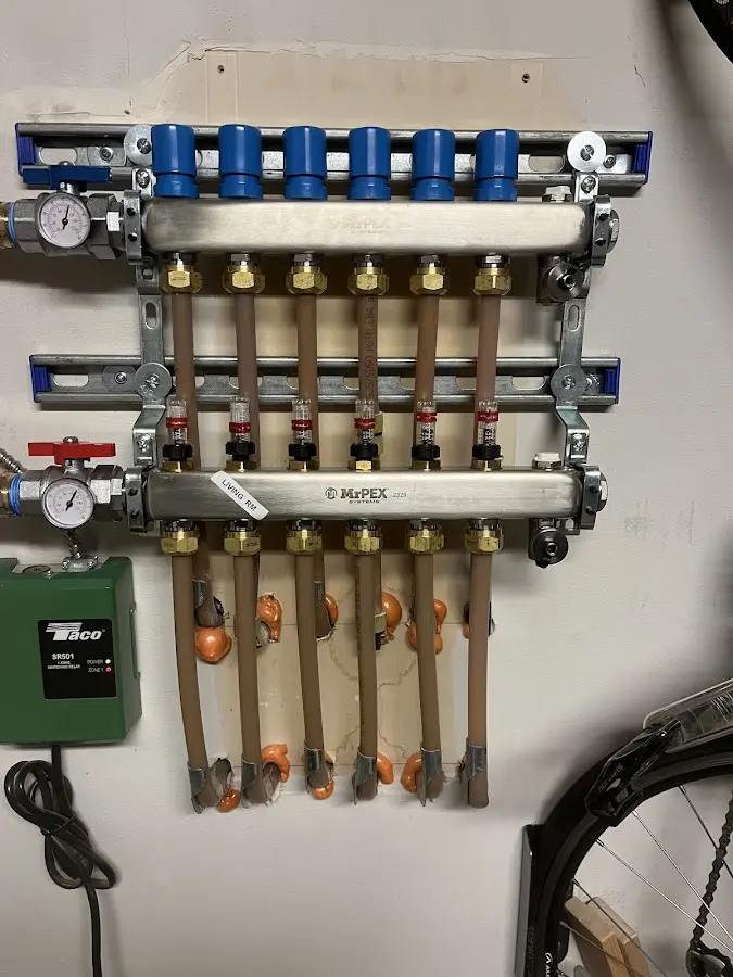 Plumber performing Leak Detection at a residential property in Sierra Madre