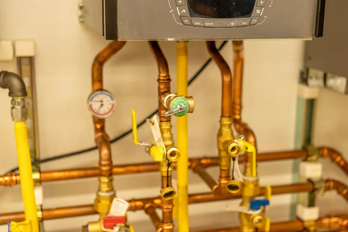 Licensed technician providing Slab Leak Repair for a homeowner in Sierra Madre